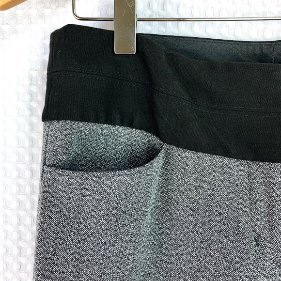 Express Editor Gray and Black Slacks Pants Size 2R - Picture 8 of 8